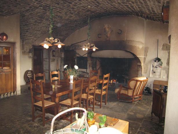 Chateau De Flee Semur-en-Auxois Exteriör bild
